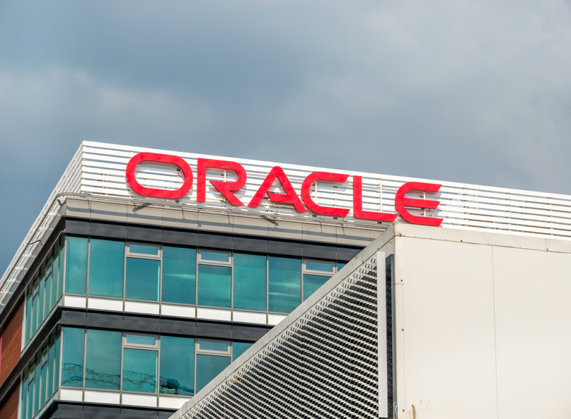 oracle stock biggest sell off in months on ai spending spree